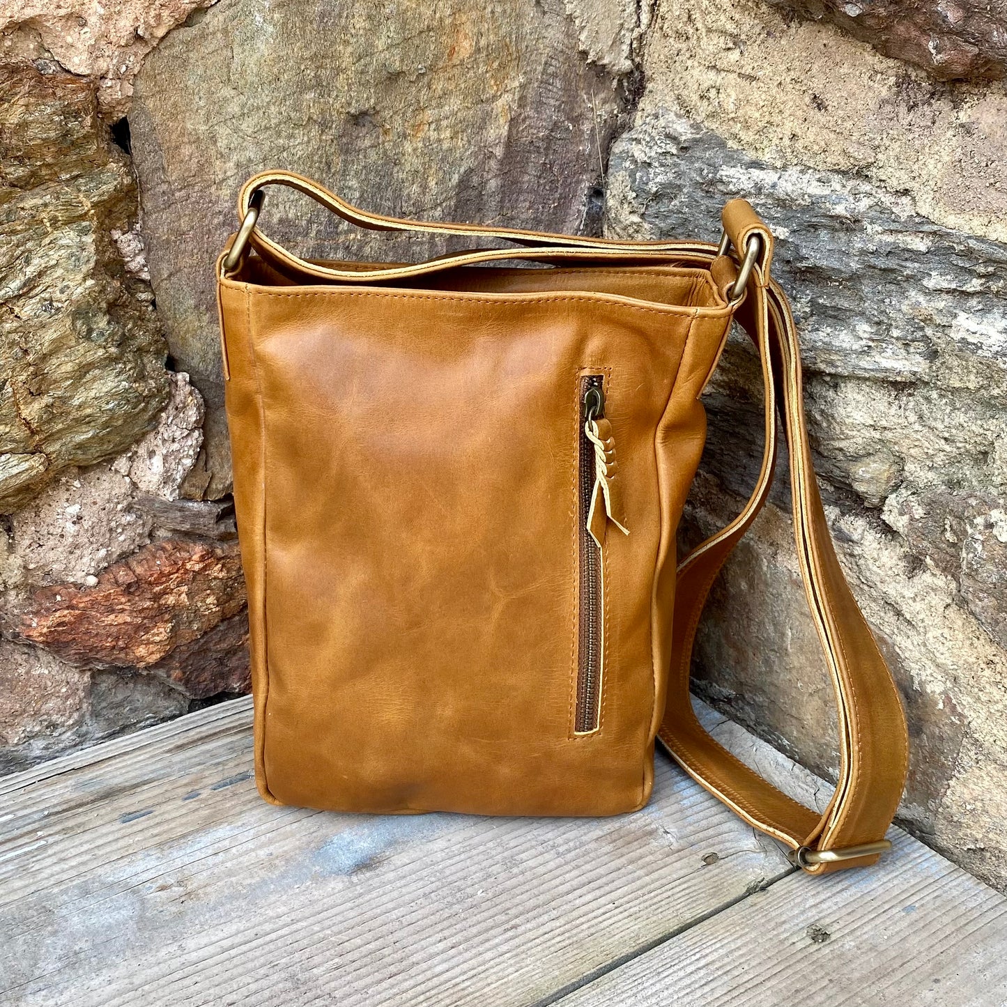 Cowhide Lean Pocket Bag