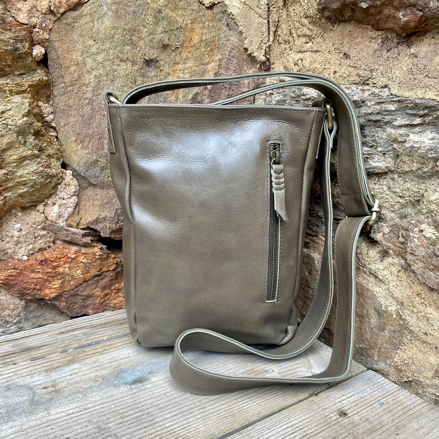 Cowhide Lean Pocket Bag