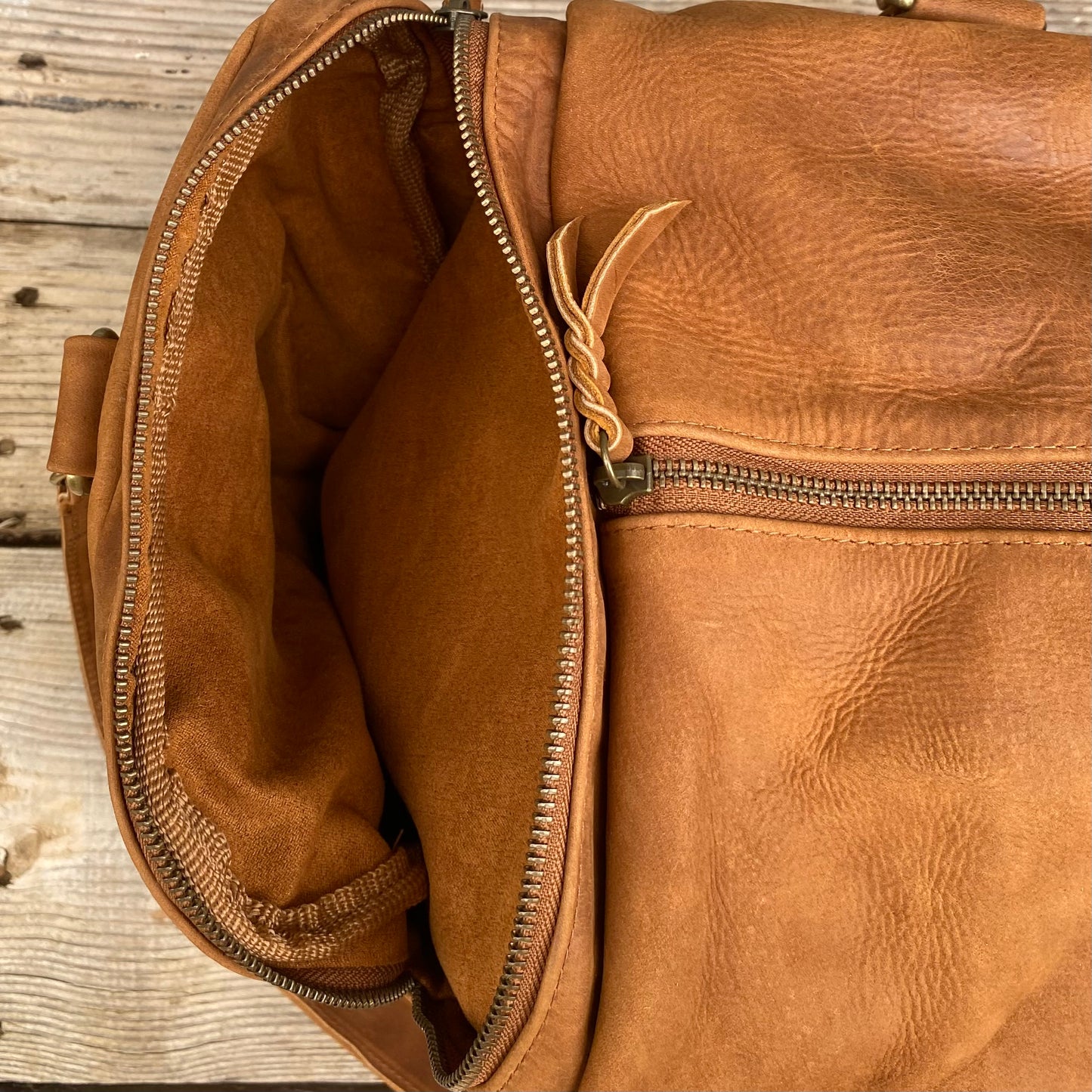 Soft Leather Travel / Duffle / Sports Bag