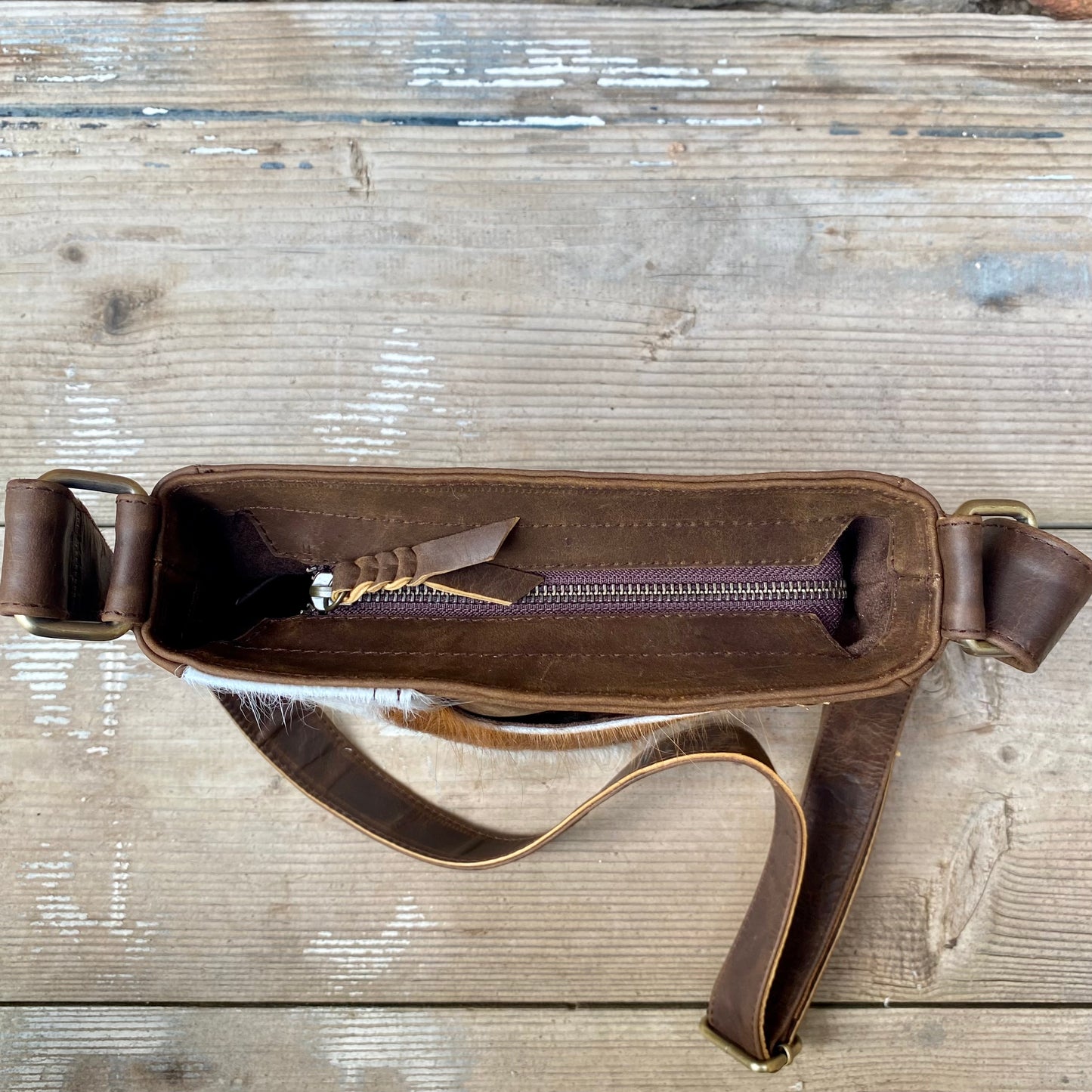 Cowhide Lean Pocket Bag