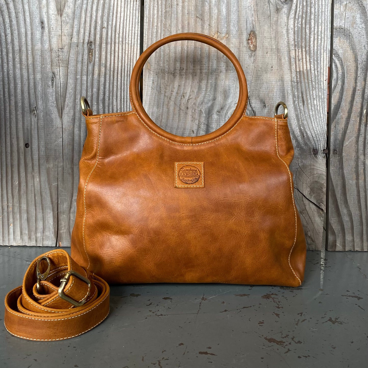 Medium Ring Handle Bag