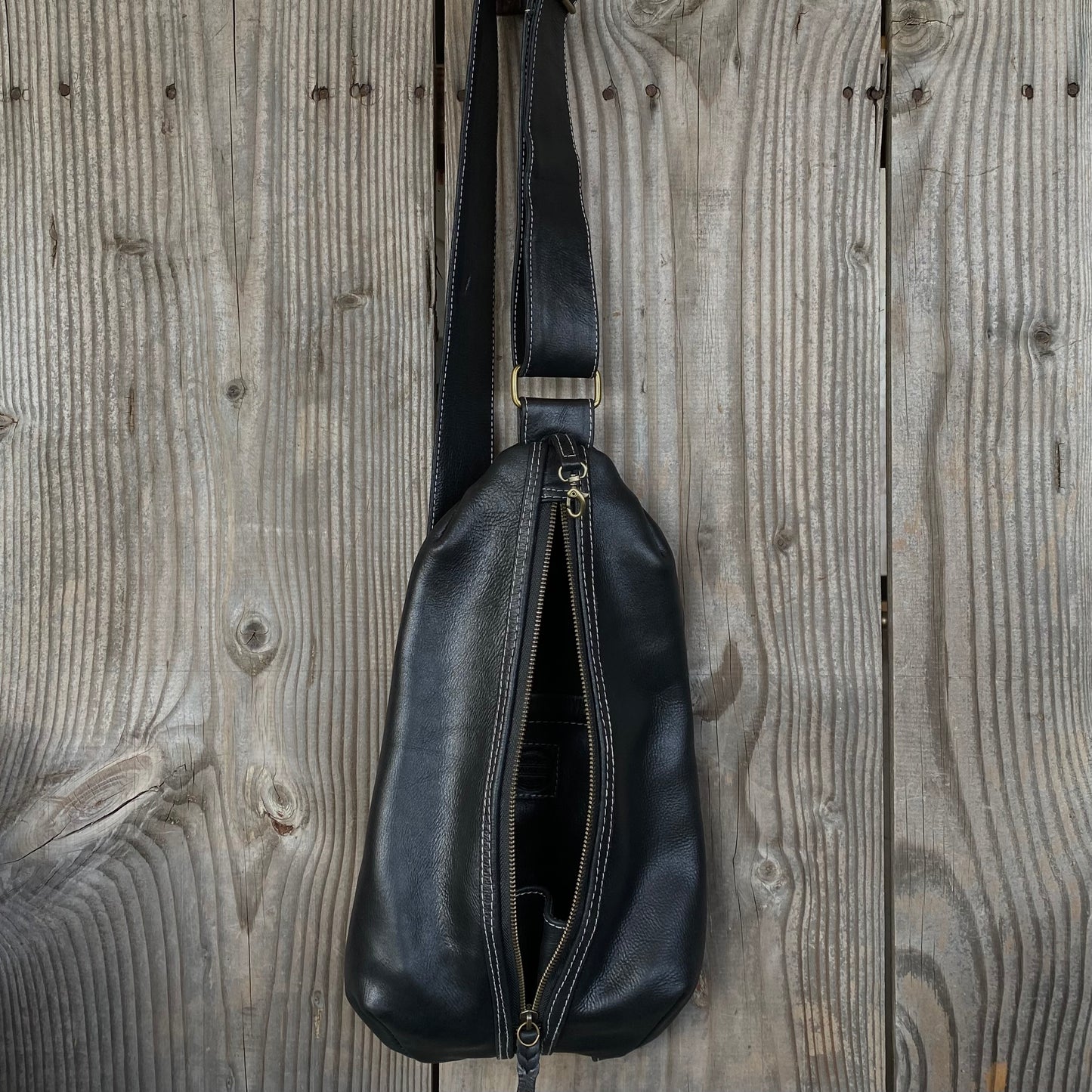 Jason Leather Sling Chest Bag