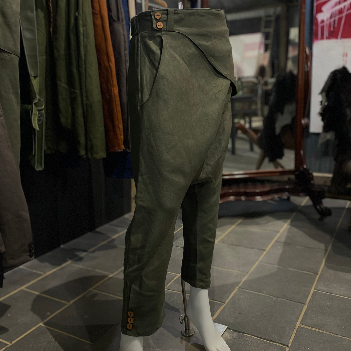 Tailored Japanese-Style Linen Pants