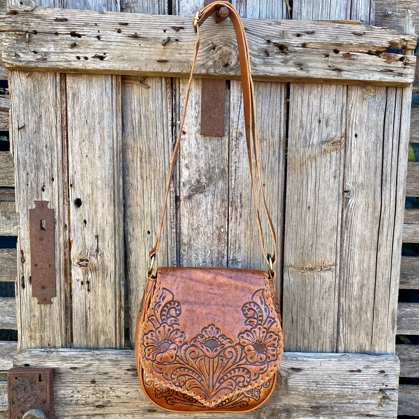 Retro Vibes Carved Leather Handbag
