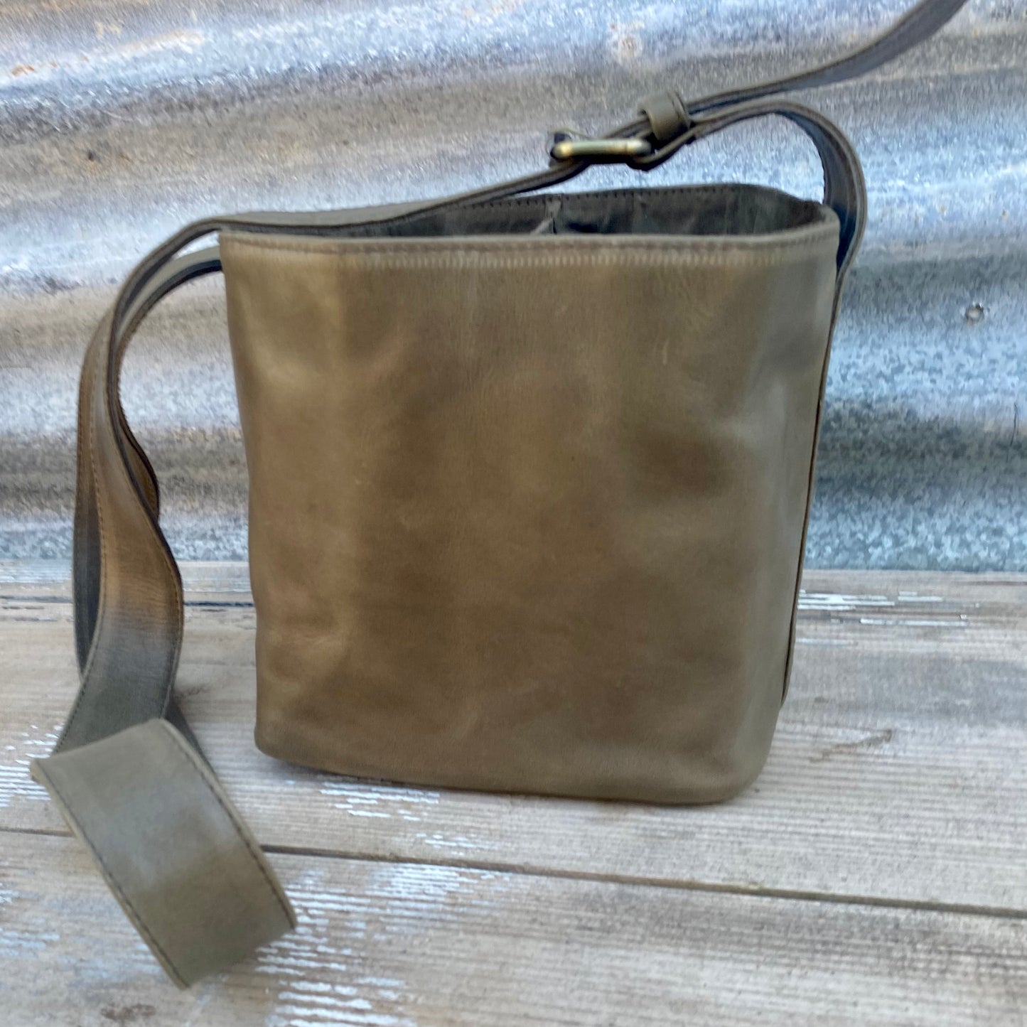 Quad Bottle Leather Wine Carrier