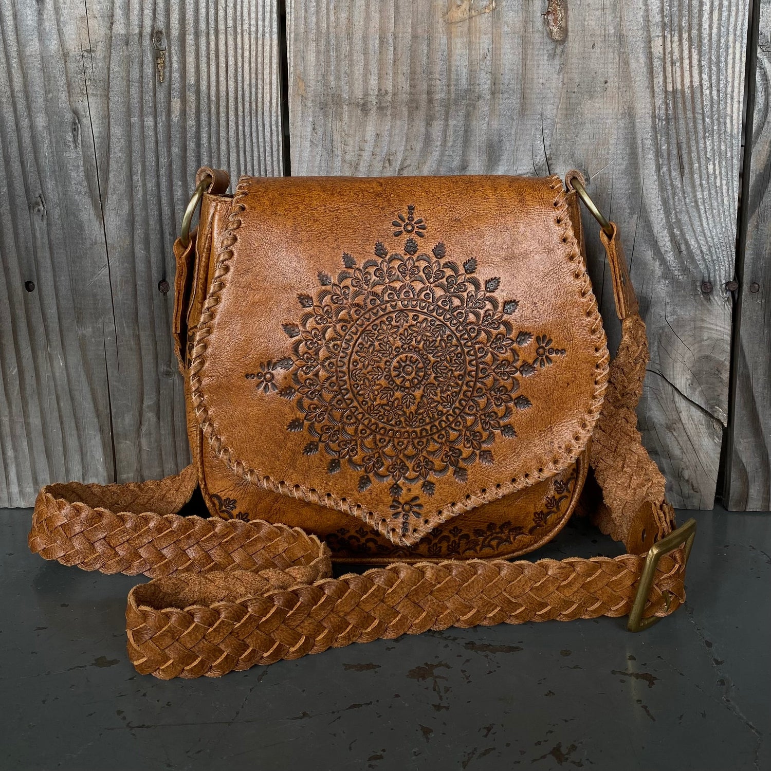 Retro Vibes Carved Leather Handbag 