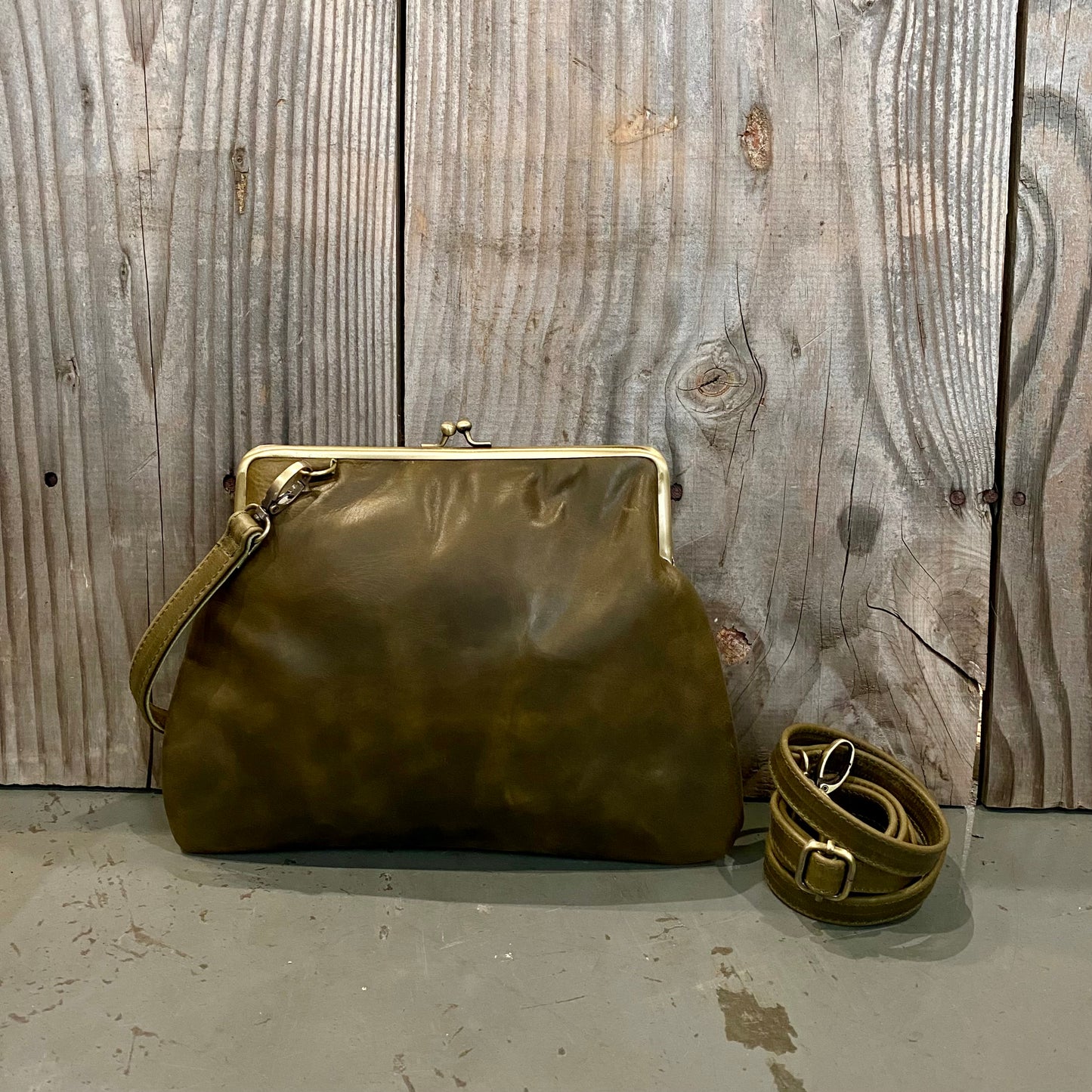 Leather Snap Clutch 2 Strap