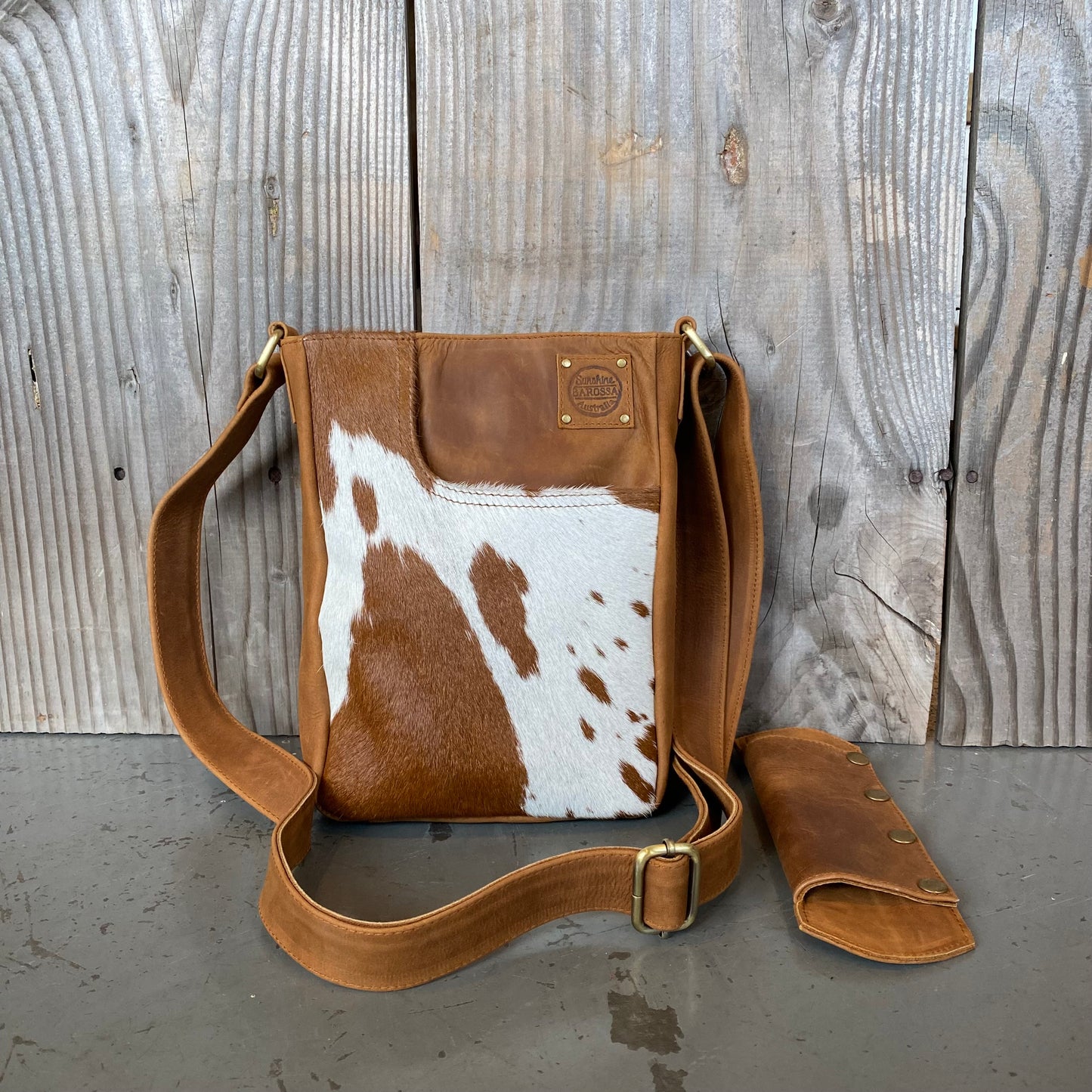 Cowhide Lean Pocket Bag