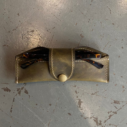 A Thin Leather Snap Lock Glasses Case