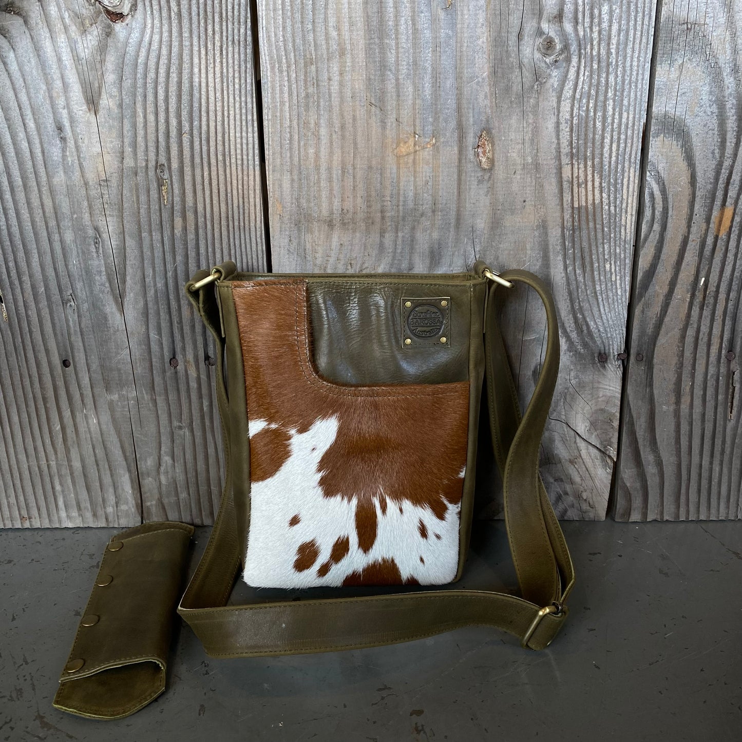 Cowhide Lean Pocket Bag