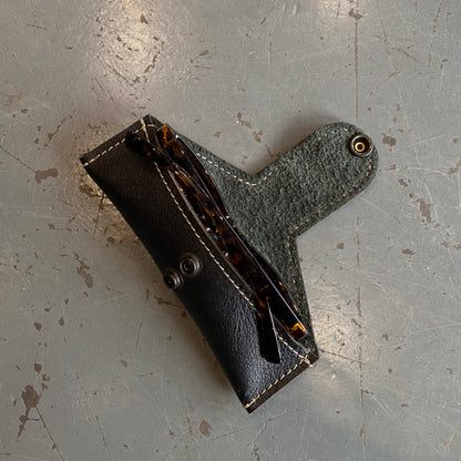 A Thin Leather Snap Lock Glasses Case