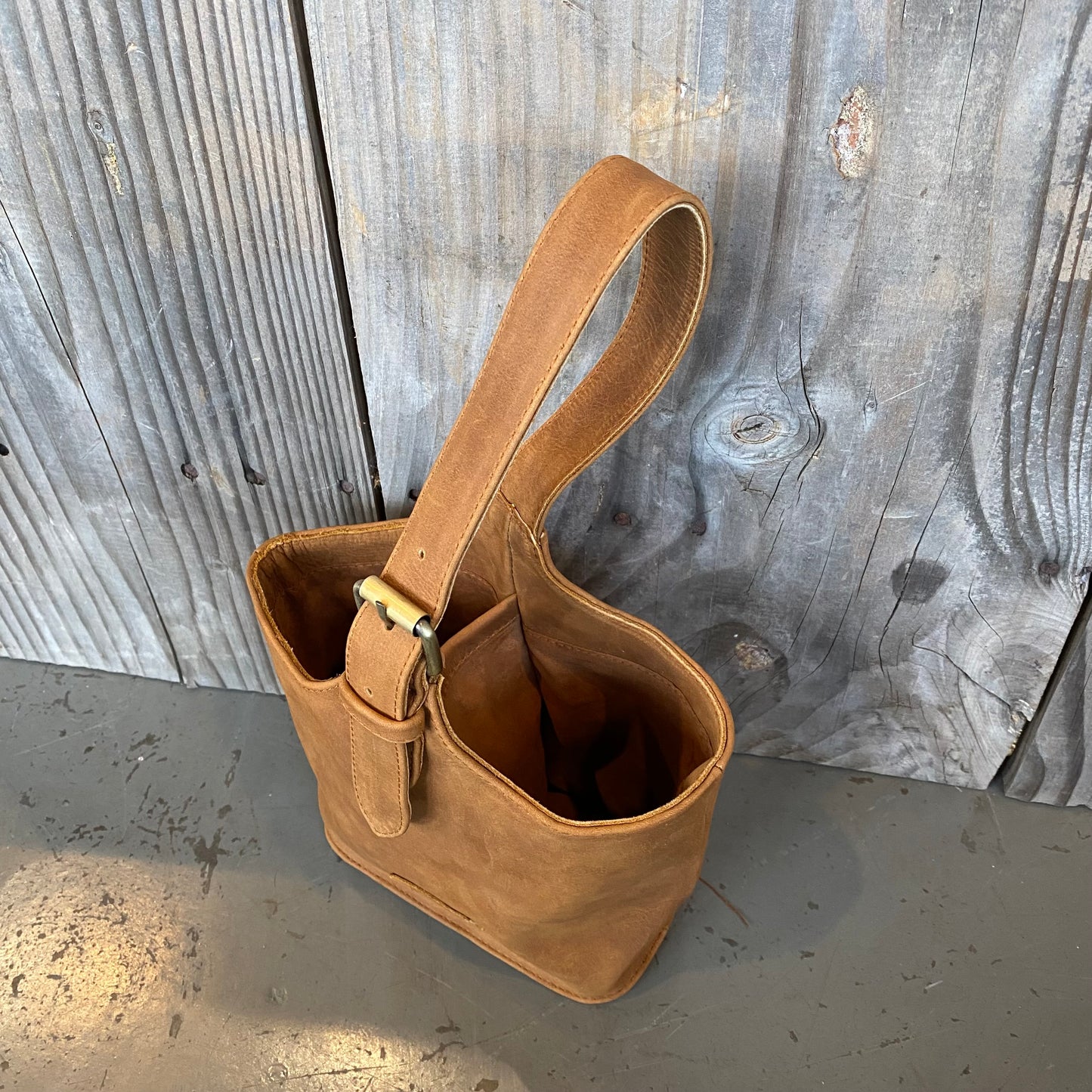 Twin Bottle Leather Wine Carrier