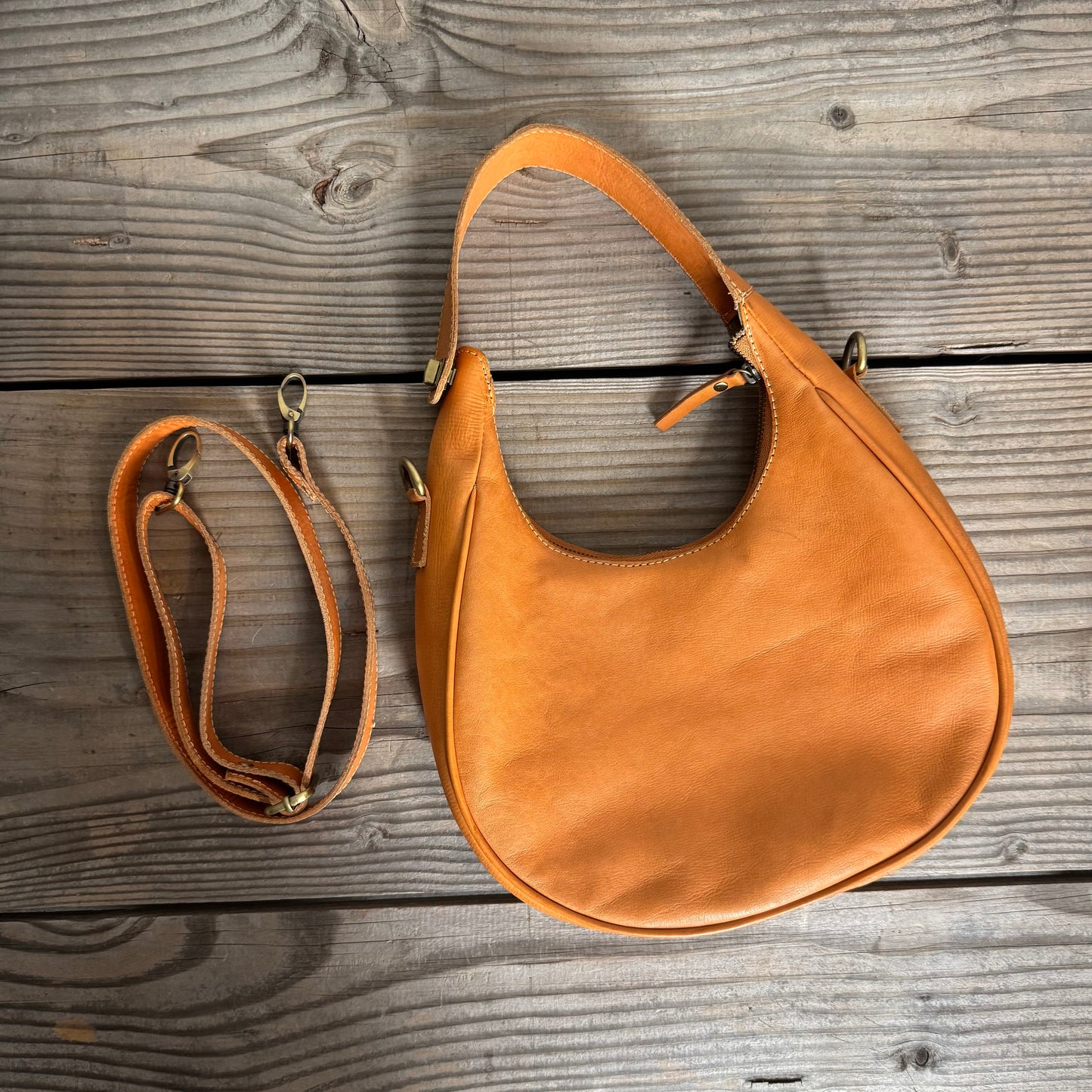 Simple Raw Shoulder Handbag