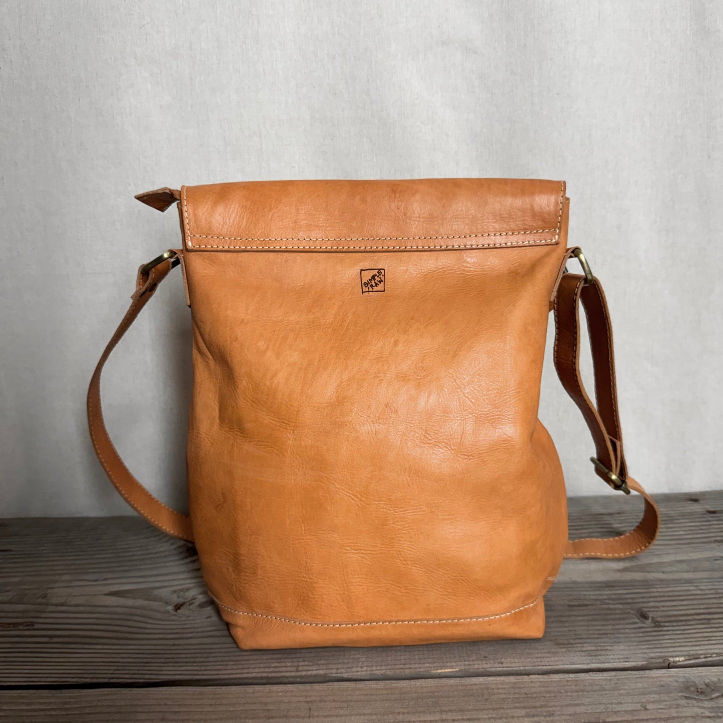 Simple Raw Carrier Bag