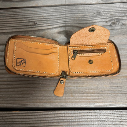 Simple Raw Zipper Wallet