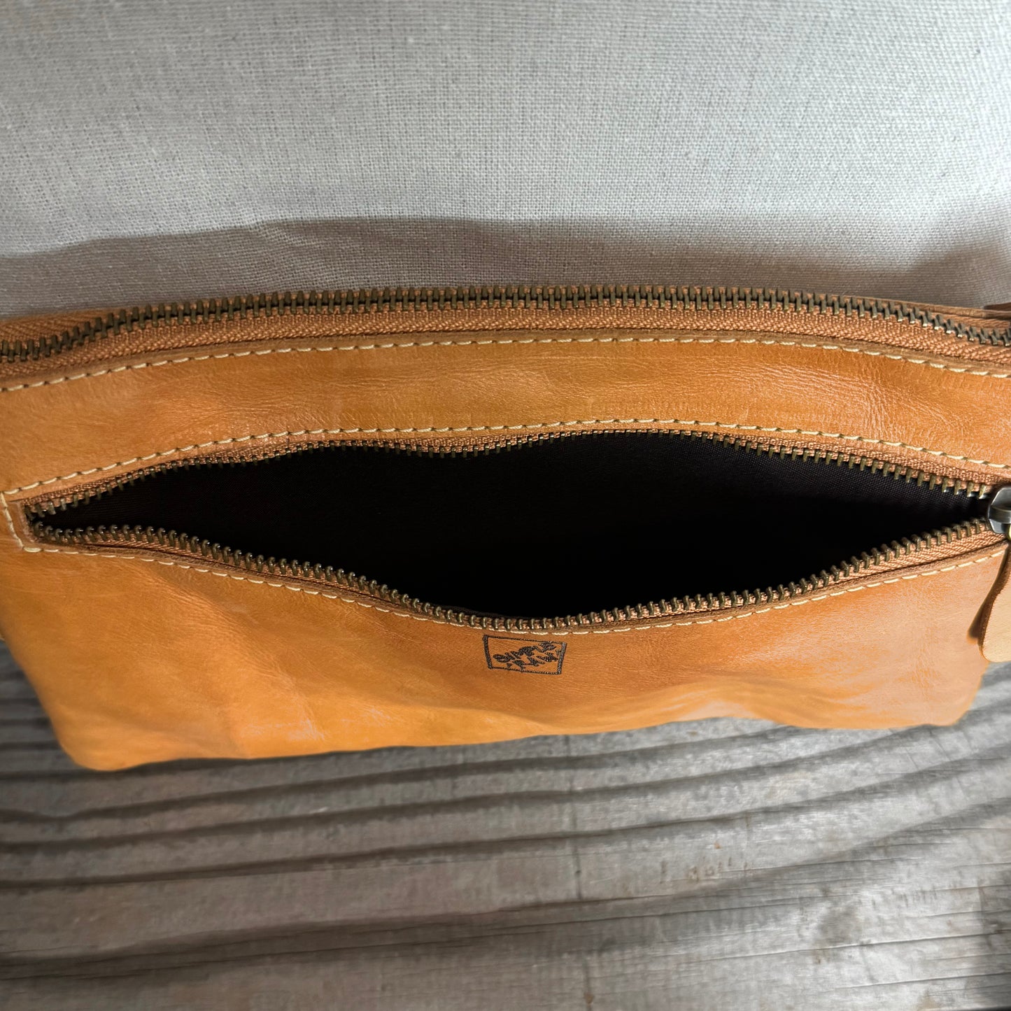 Simple Raw Festival Pouch