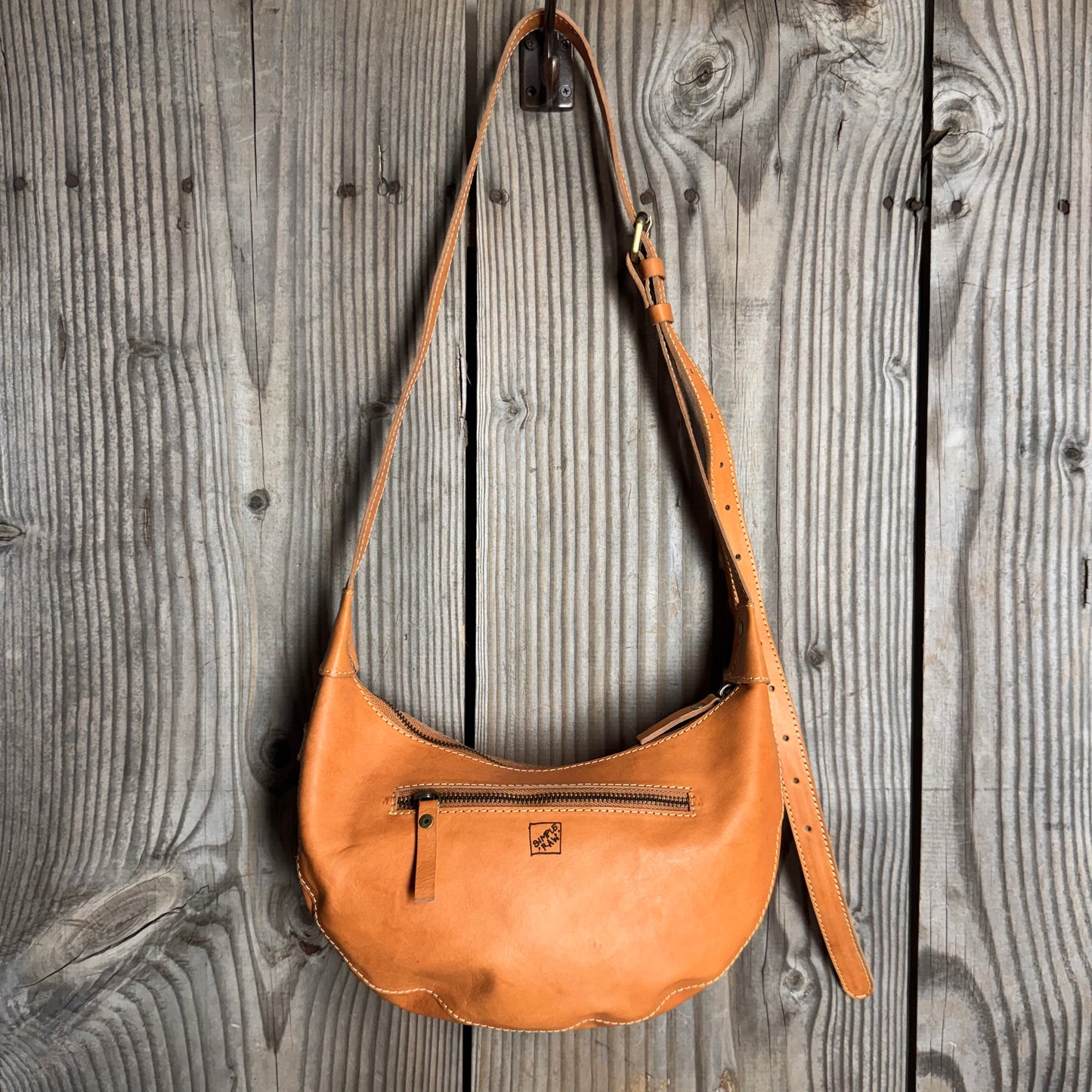 Simple Raw Sling Handbag