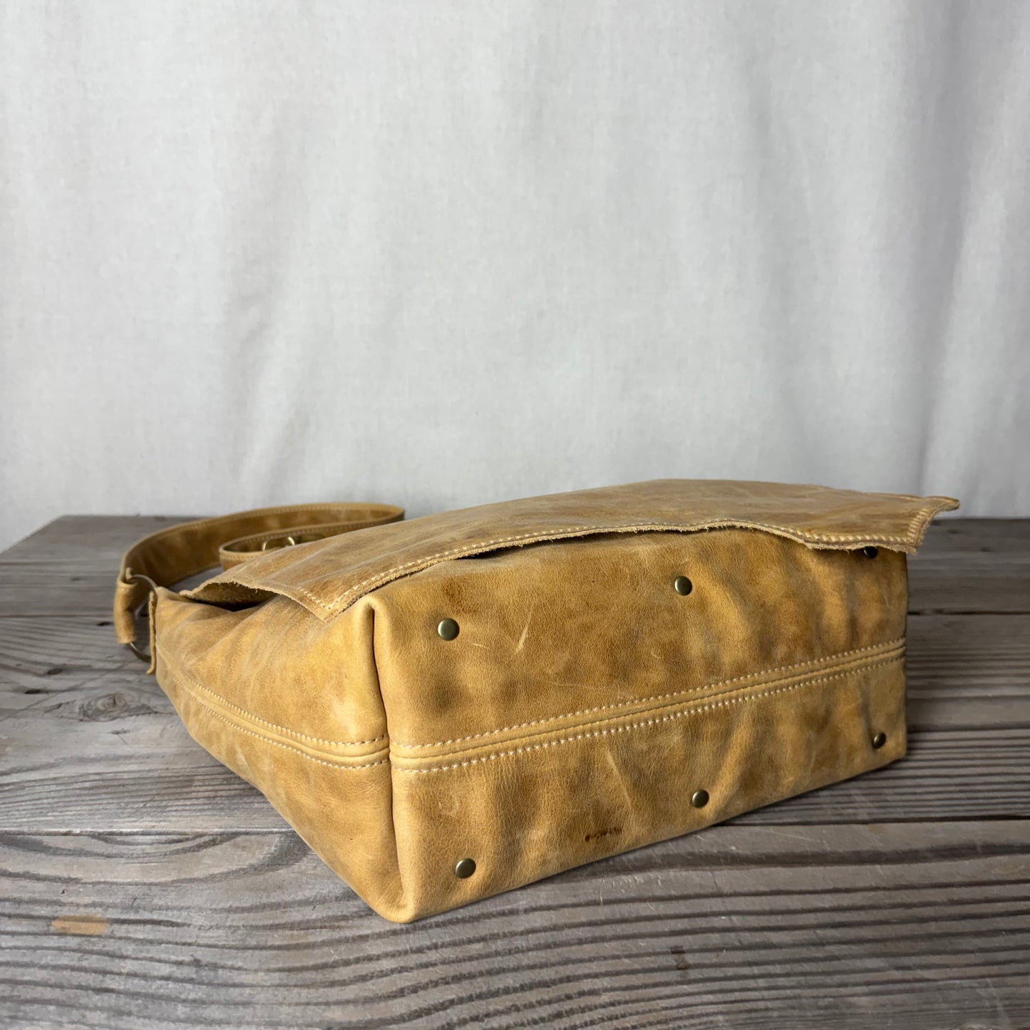 The Vintage Blonde Slouch