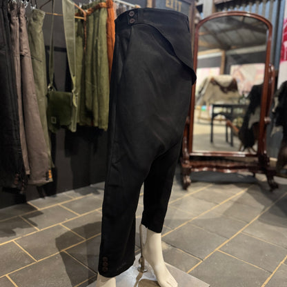 Tailored Japanese-Style Linen Pants