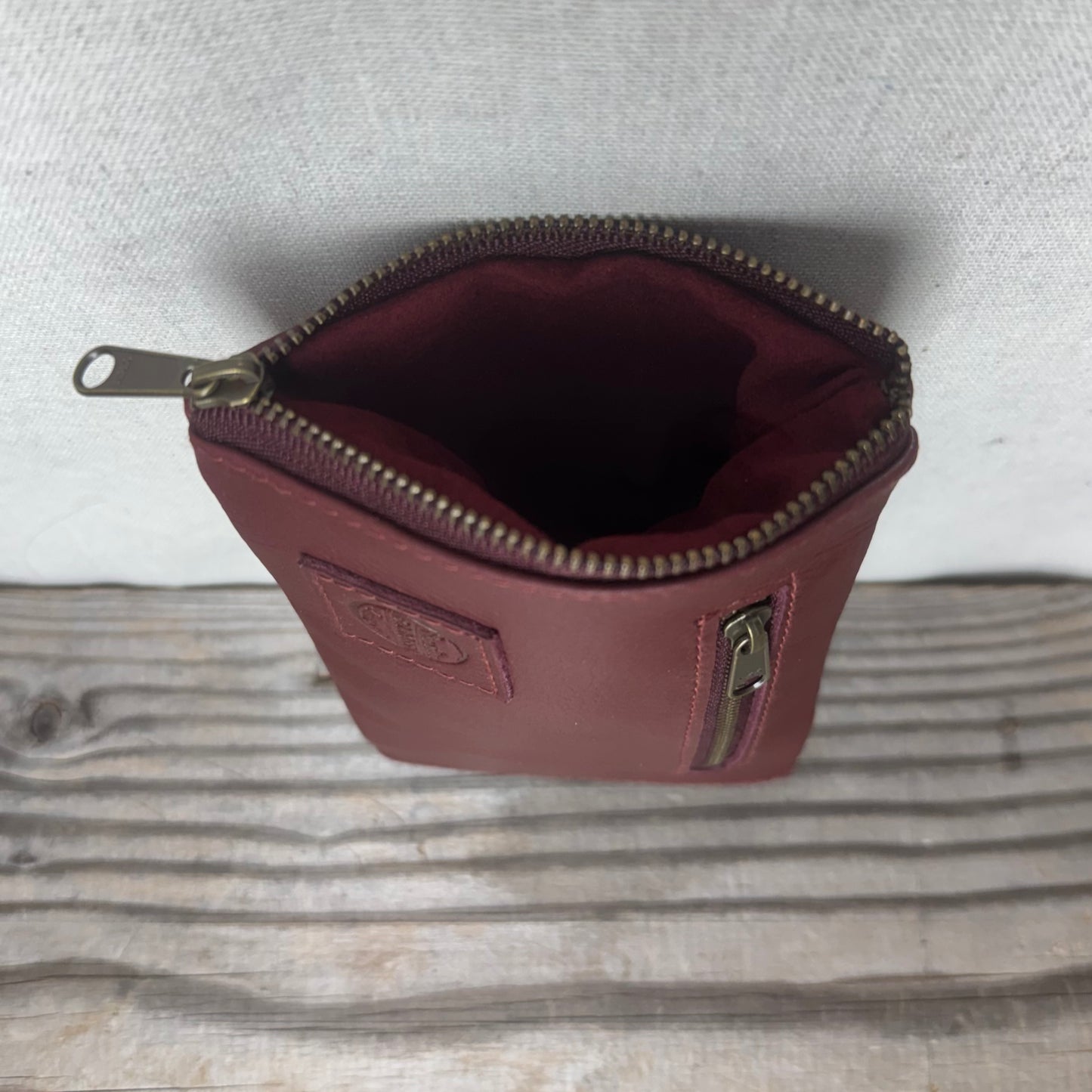 Twin Glasses Pouch