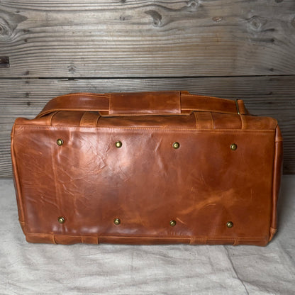 Soft Leather Travel / Duffle / Sports Bag