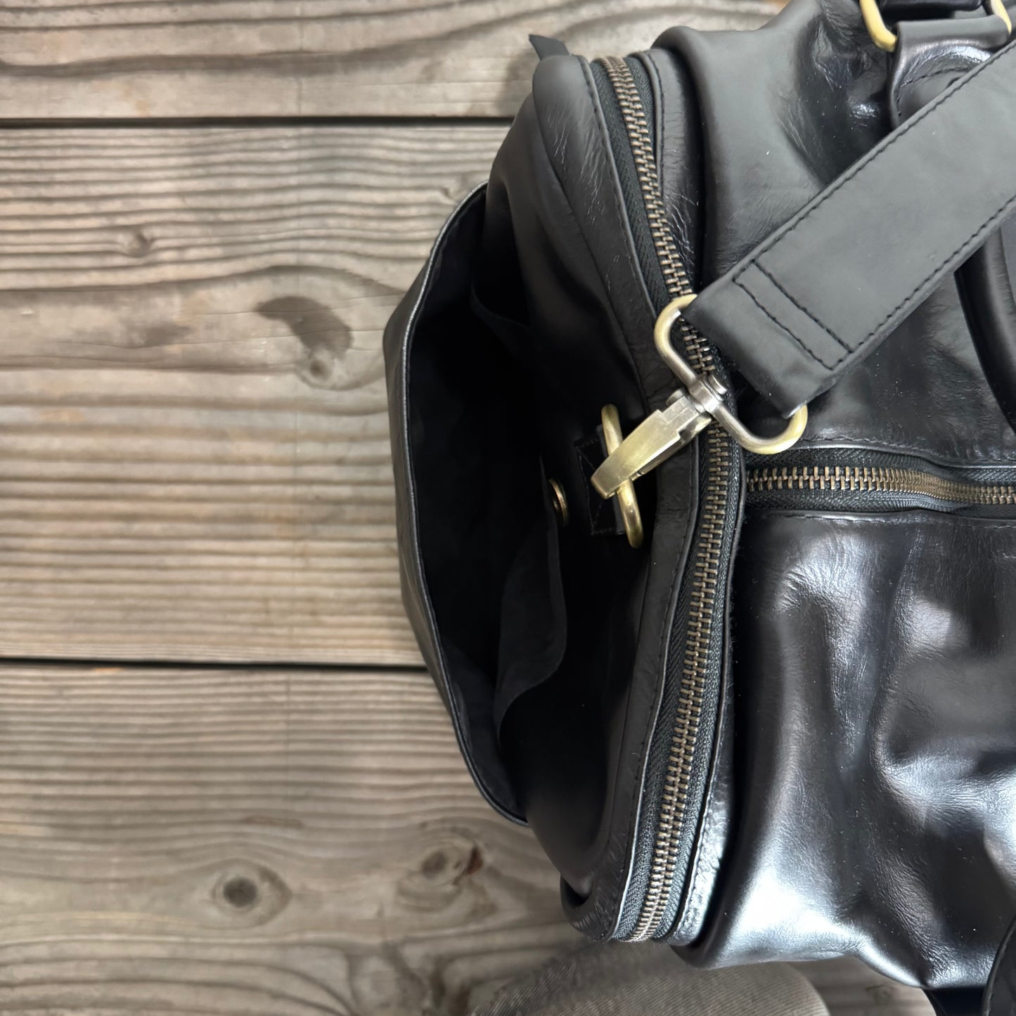 Soft Leather Travel / Duffle / Sports Bag