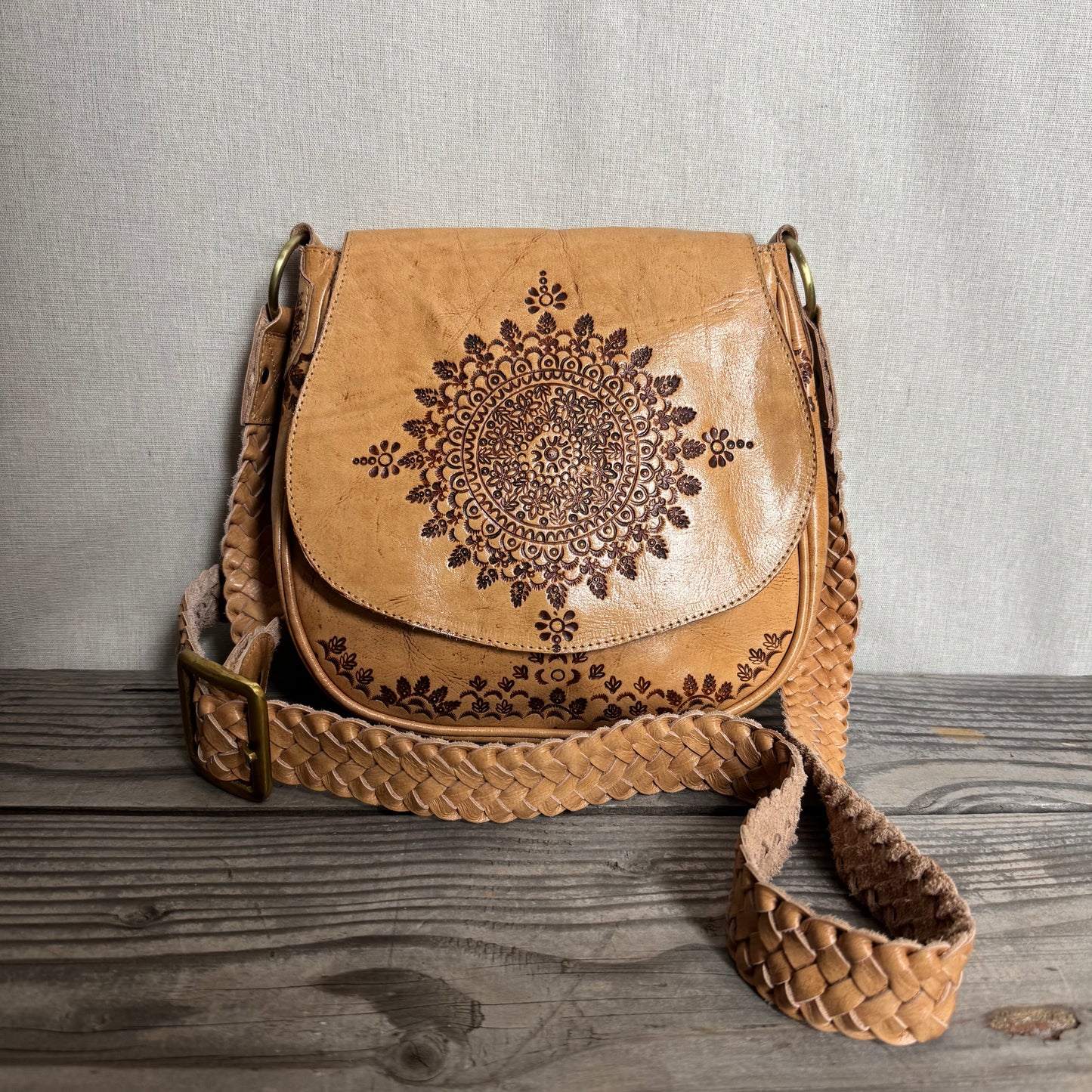 Retro Vibes Carved Leather Handbag