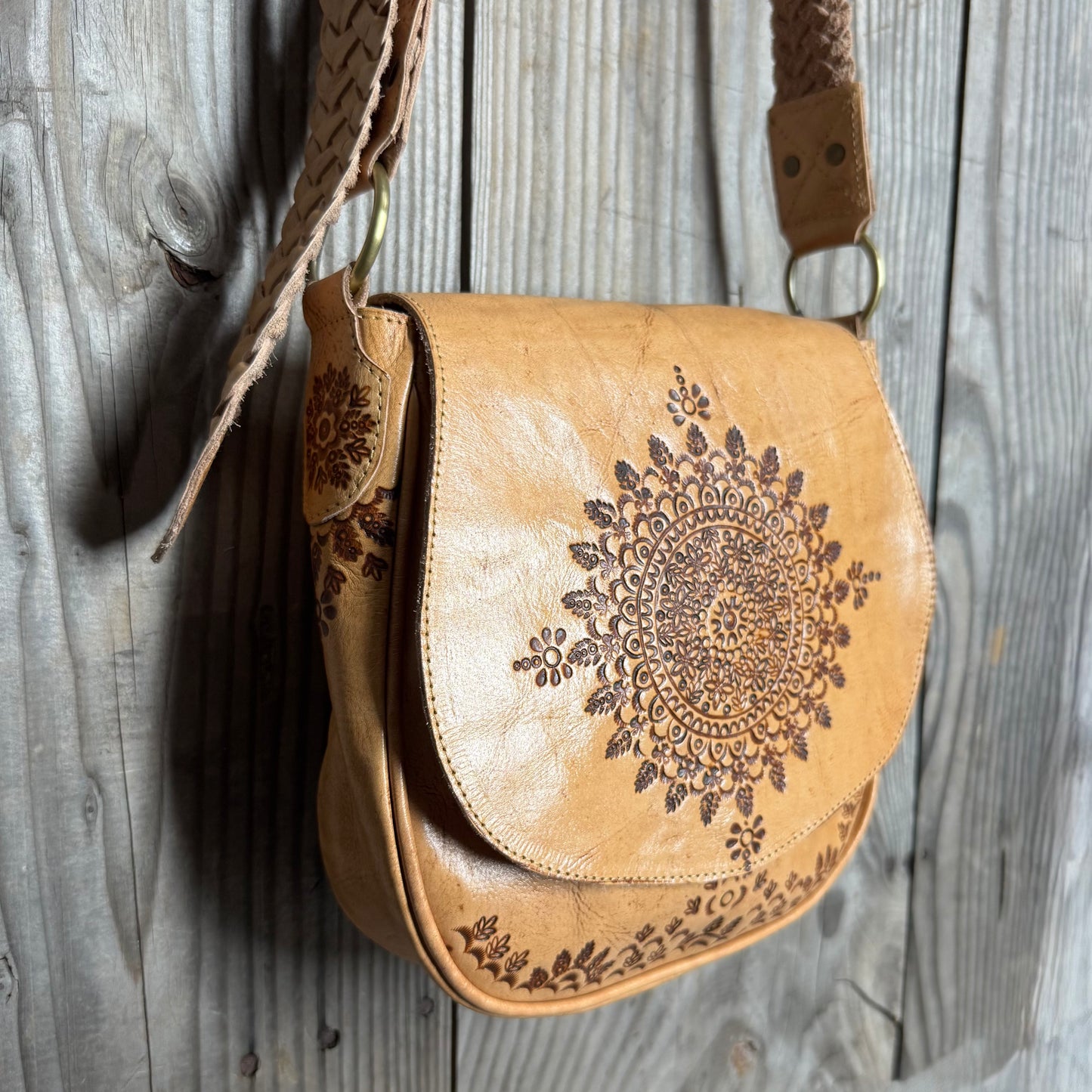 Retro Vibes Carved Leather Handbag