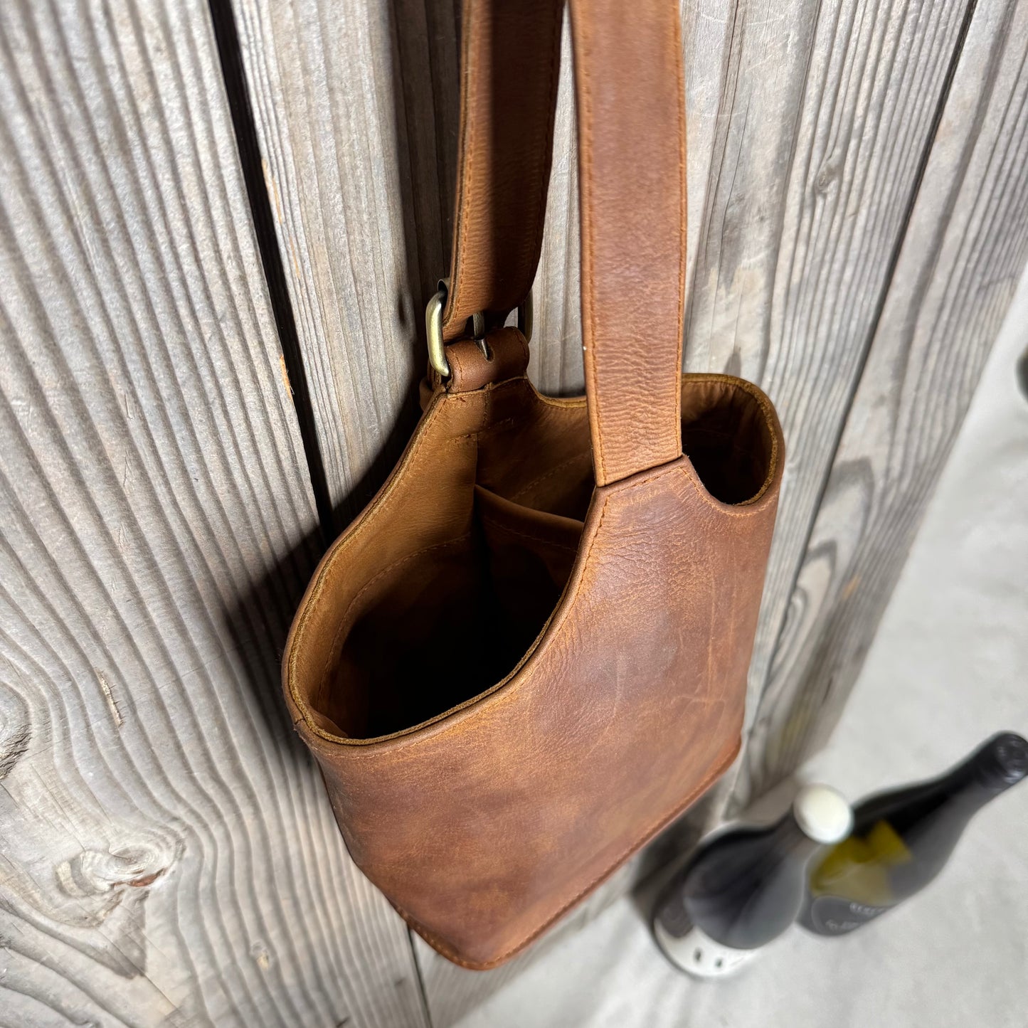 Twin Bottle Leather Wine Carrier