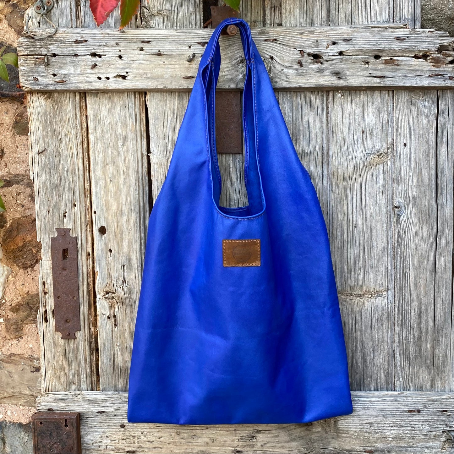 Generous Leather Shopping Bag