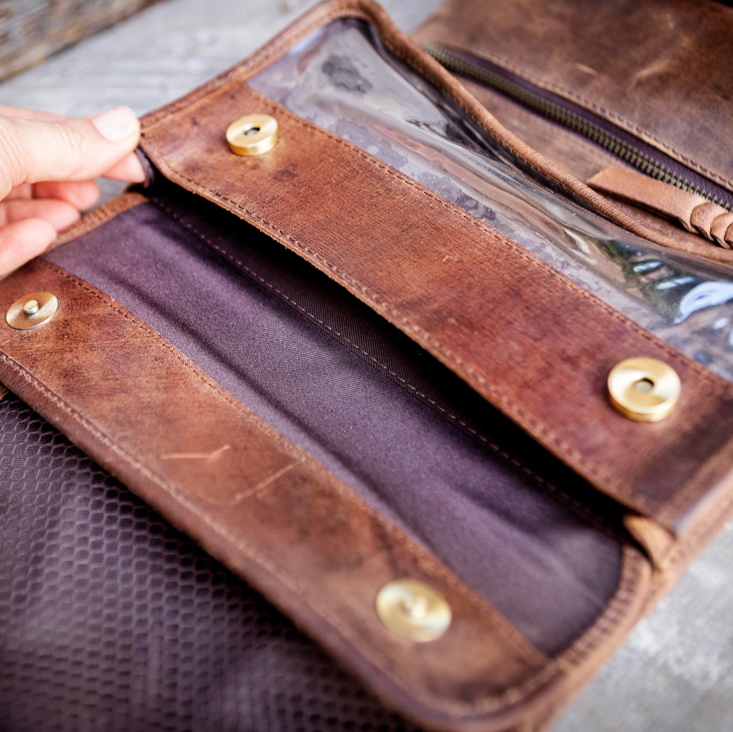 Buffalo Hide Leather Hanging Toiletry Roll