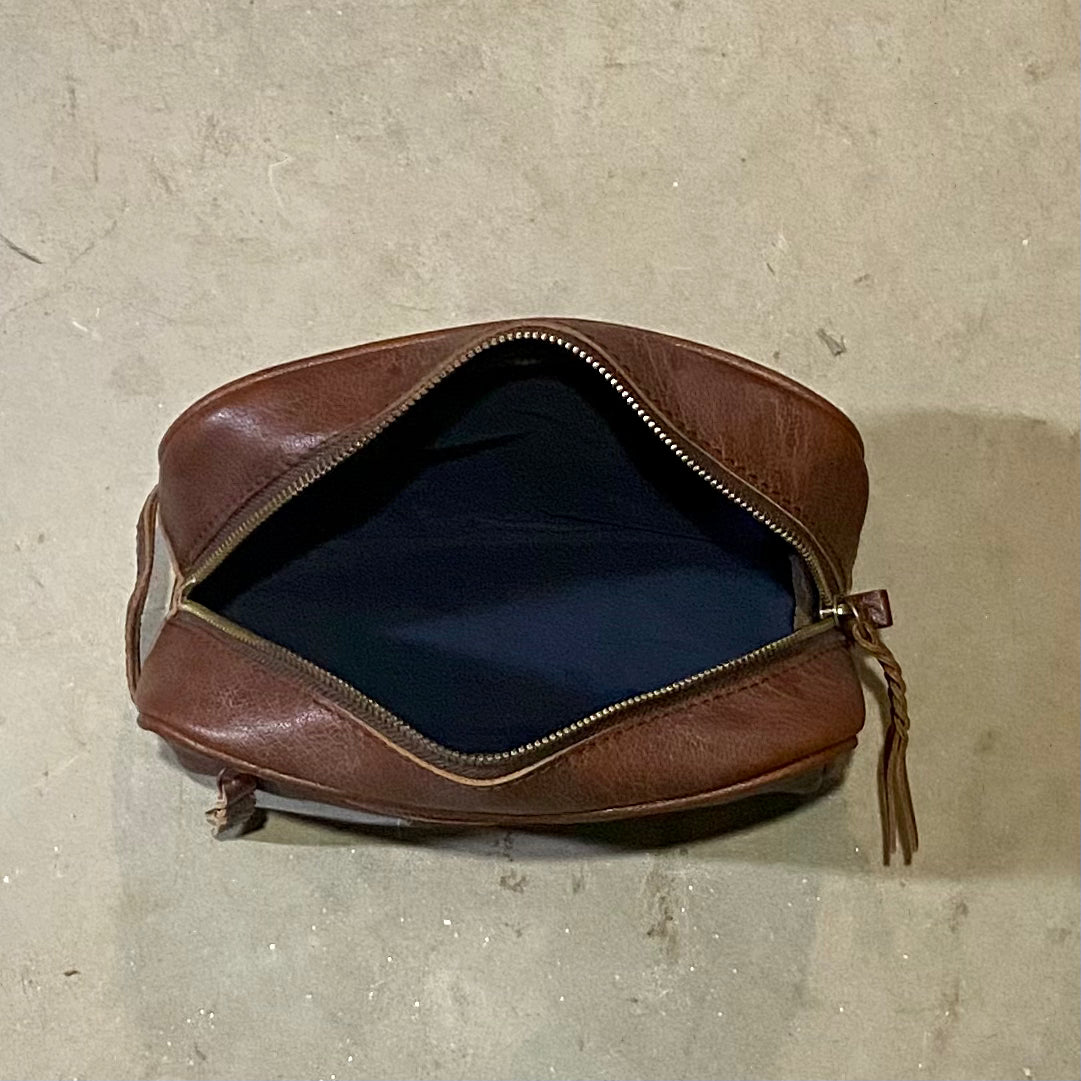 Leather Toiletry Bag / Wash Bag￼