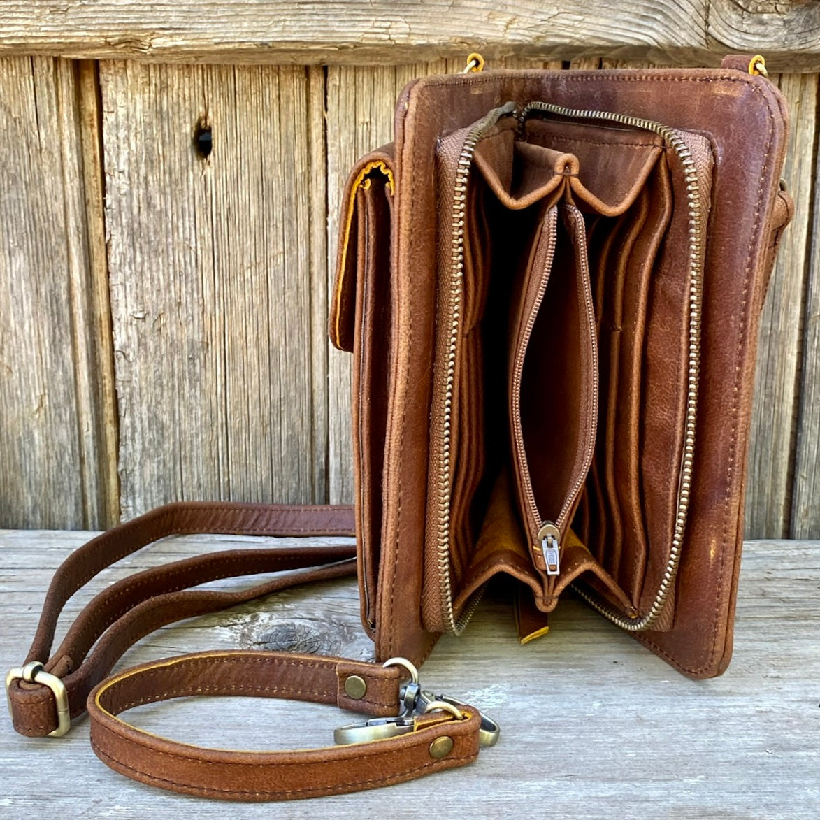 Grab n Go Phone Wallet / Travel Purse