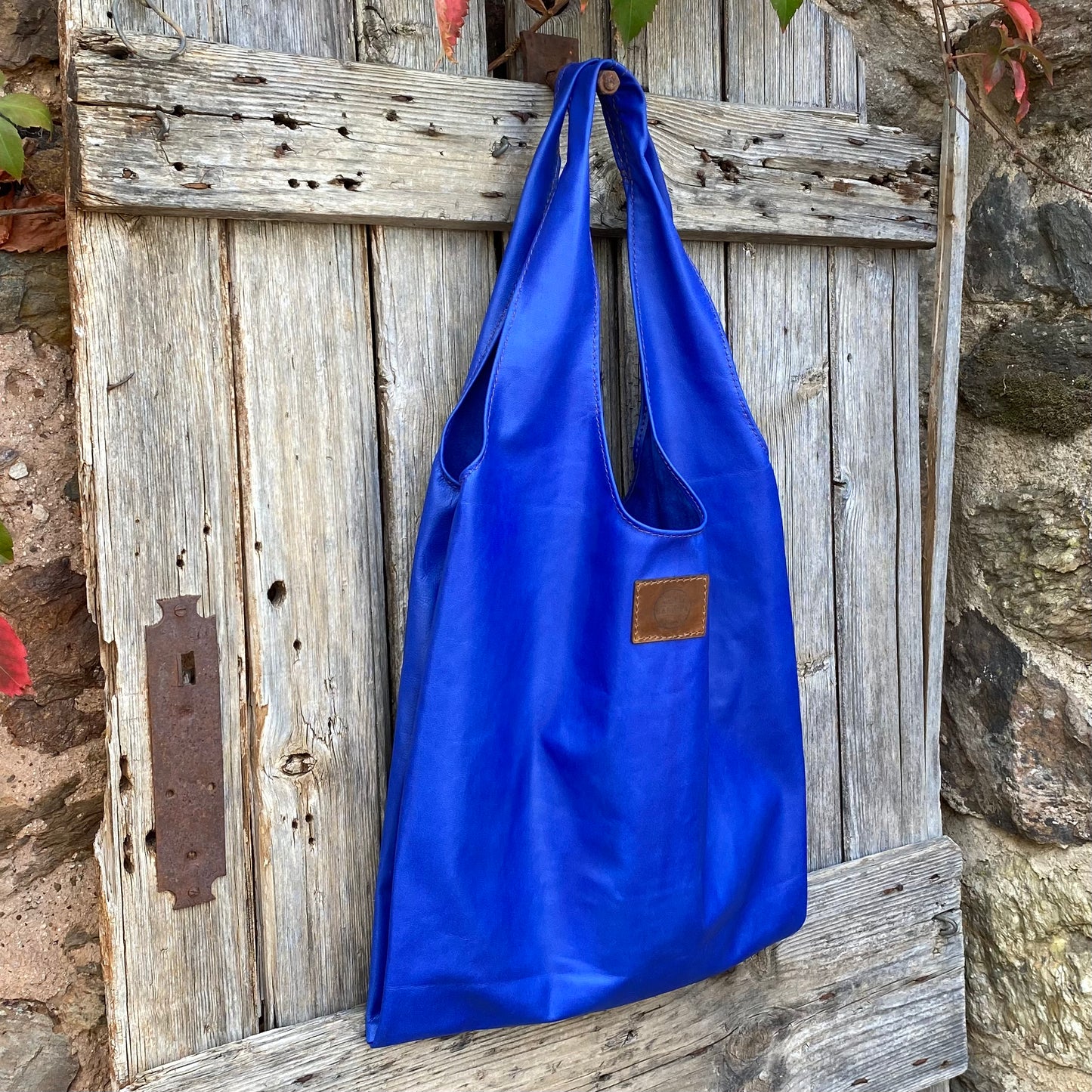 Generous Leather Shopping Bag