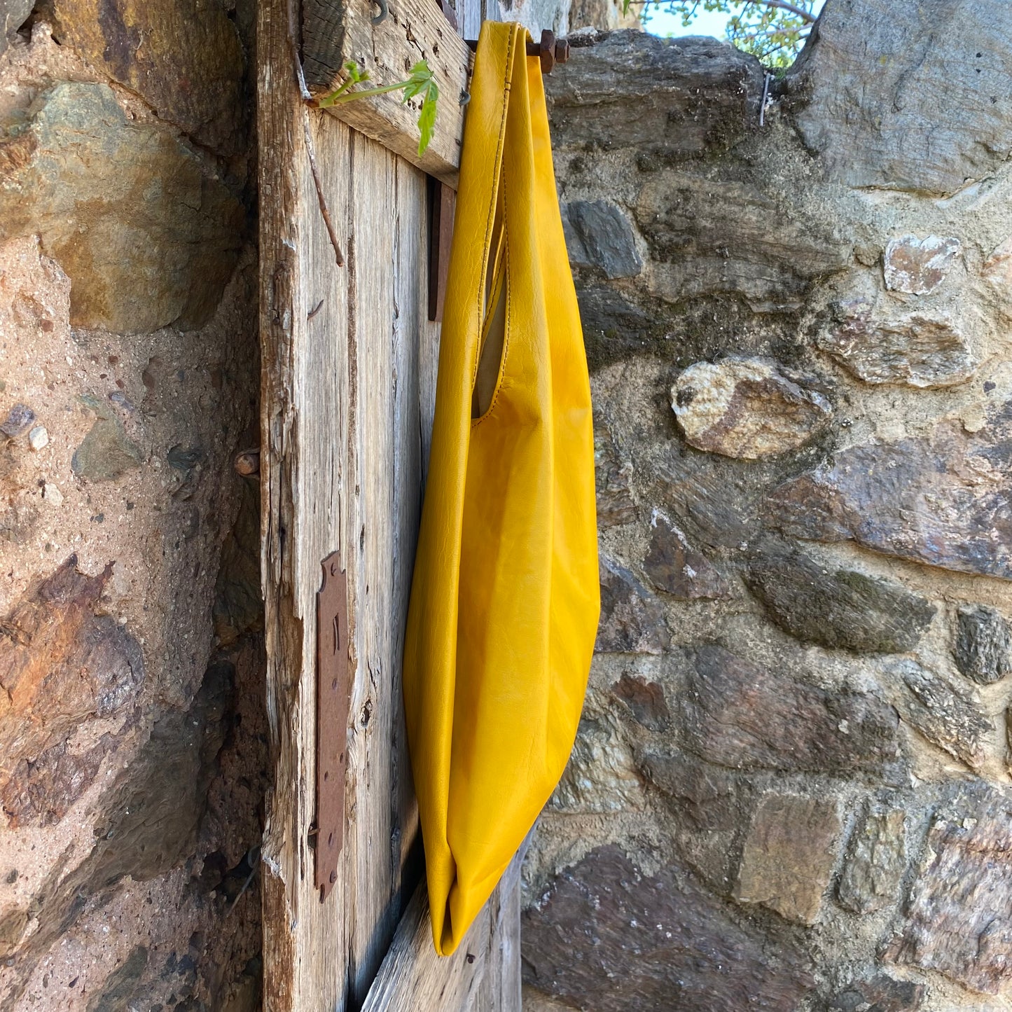 Generous Leather Shopping Bag