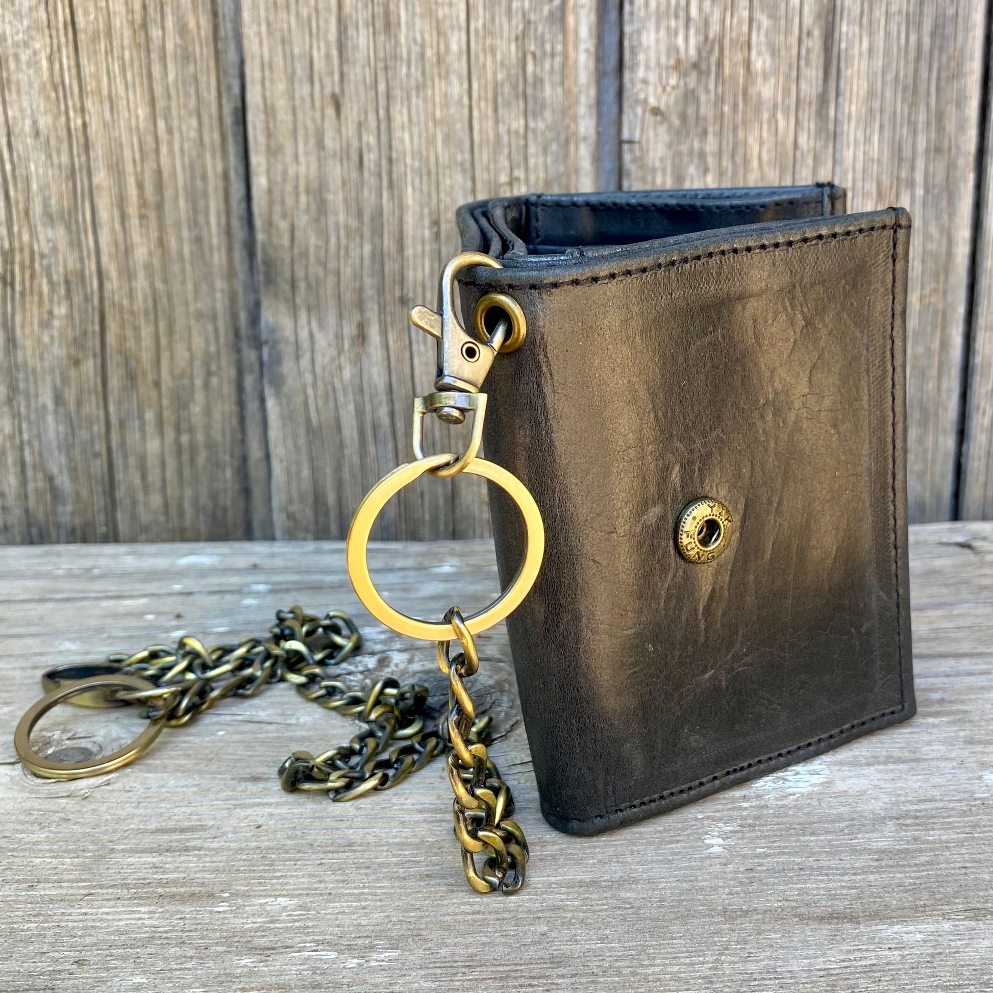 Gold chain for wallet 2025