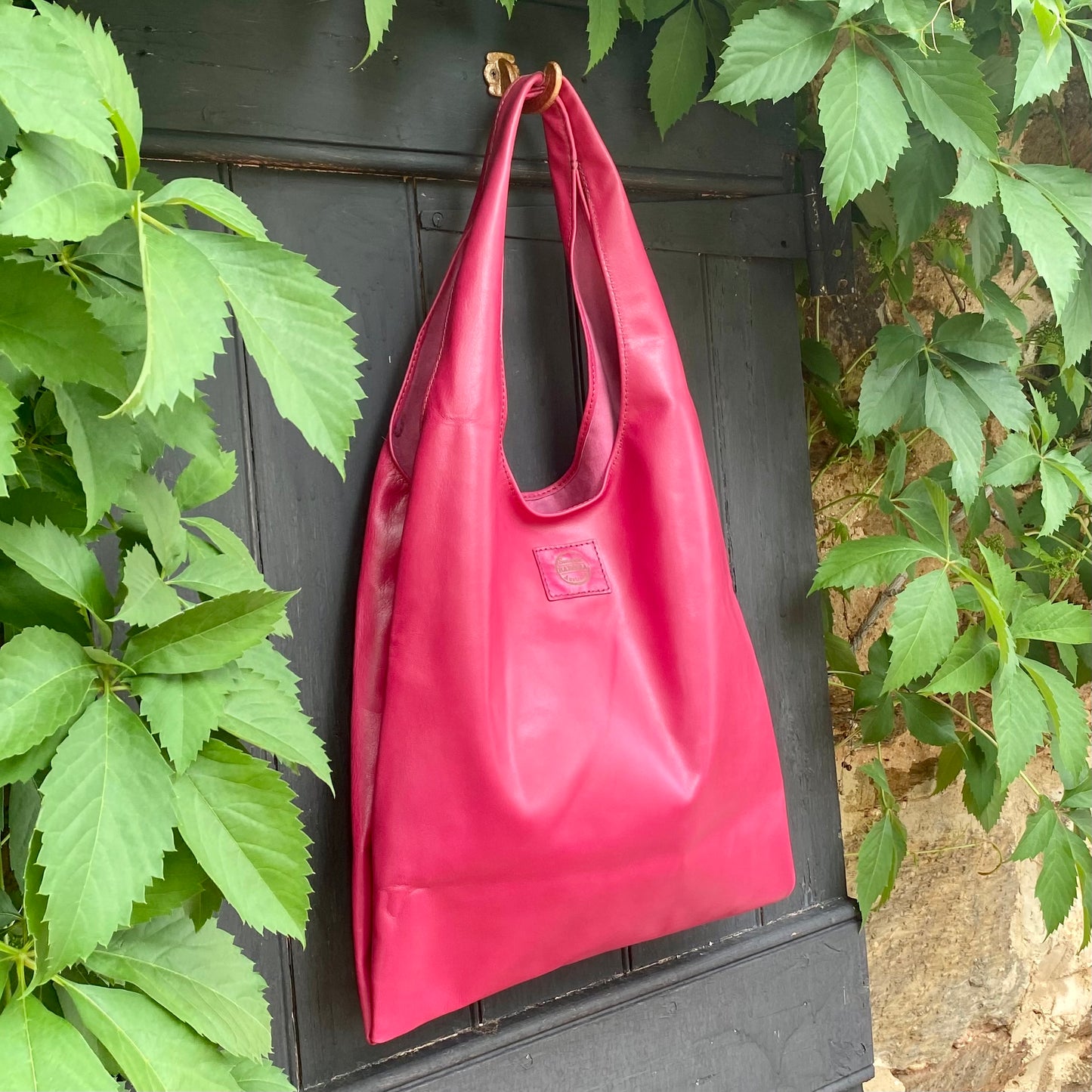 Generous Leather Shopping Bag