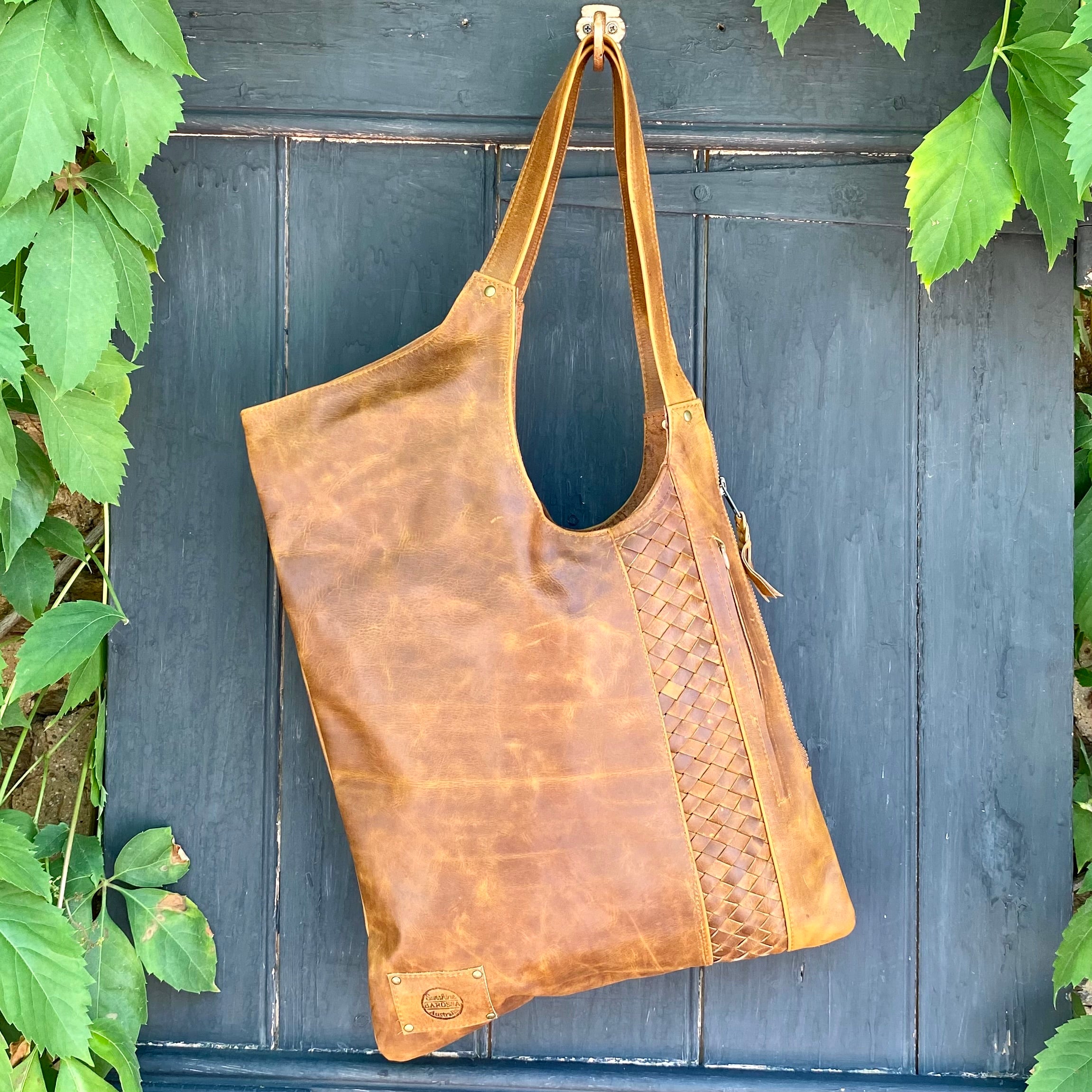 MEKA - Sunshine Leather Shoulder Bag